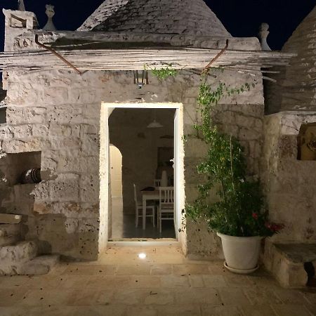 أوستوني Trulli Da Lalli المظهر الخارجي الصورة