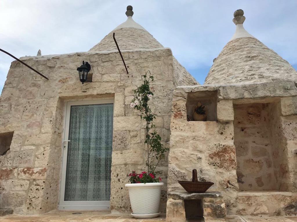 أوستوني Trulli Da Lalli المظهر الخارجي الصورة